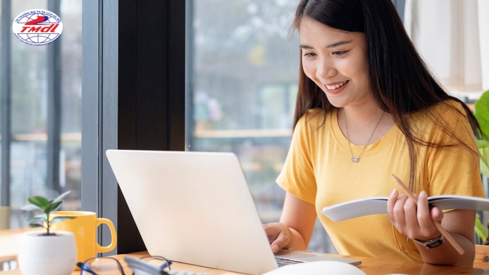 Quản trị kinh doanh học mấy năm theo từng hệ đào tạo?