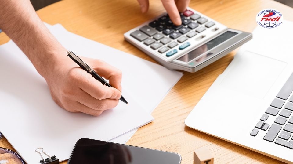 Những yếu tố ảnh hưởng đến việc học kế toán
